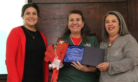 Con Ceremonia Oficial En Puerto Natales Y Entrega De Reconocimientos