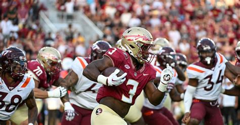 Pair Of Seminoles Named Acc Players Of The Week Tomahawk Nation