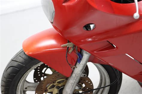 Lot 94 - 1992 Suzuki GSX600F