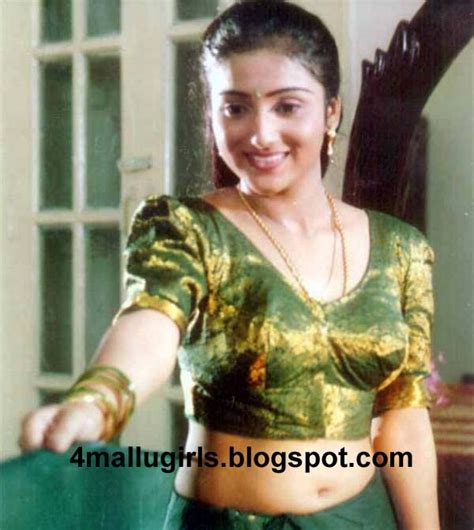 Very Sexy Mallu Aunty Showing Hot Navel Spicy Blouse 4mallugirls Blogspot