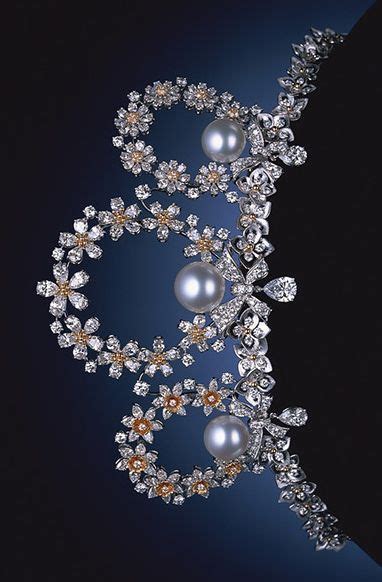 Mikimoto Floral Tiara With Diamonds And Akoya Pearls