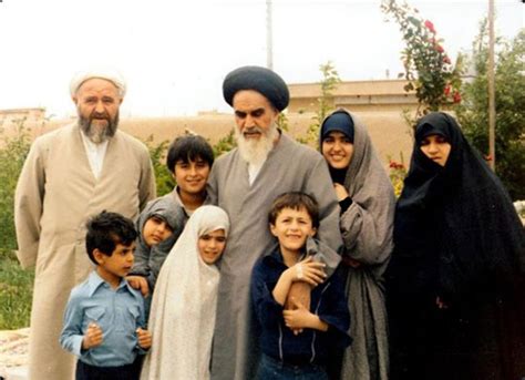 ::Al-Maaref:: Islamic Organization | Imam Khomeini: Family Life