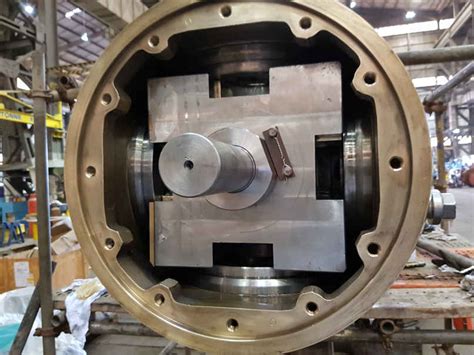 Controllable pitch propeller overhaul | Marine Propulsion Systems & Services