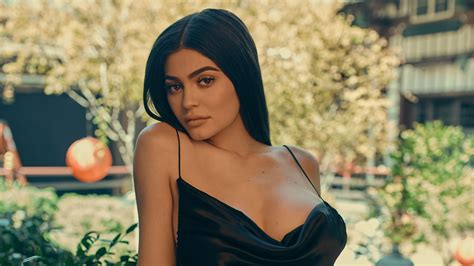 Kylie Jenner Model 4k Wallpapers Wallpaper Cave