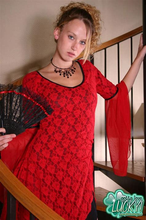 Pictures Of Gotta Love Lucky In An Oriental Dress Porn Pictures XXX Photos Sex Images 3555582