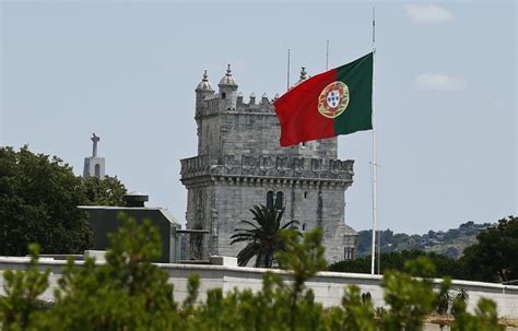 Portugal Eleito Melhor Destino Tur Stico Da Europa Nos World Travel