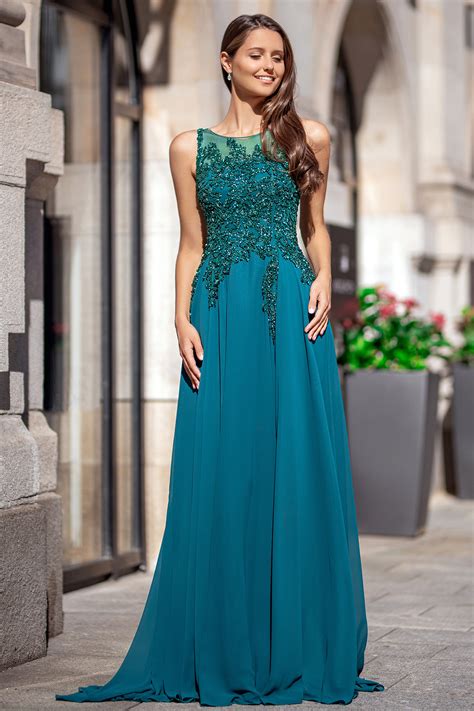 Robe De Soir E En Mousseline De Soie D Cor Paillet En Vert Bouquet