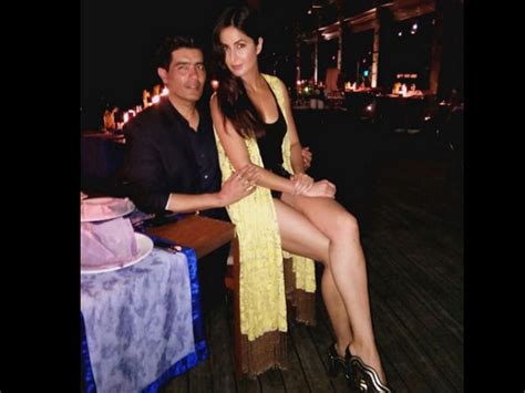 Katrina Kaif New Bikini Pictures Katrina Kaif Bikini Picture From Maldives Katrina Kaif In