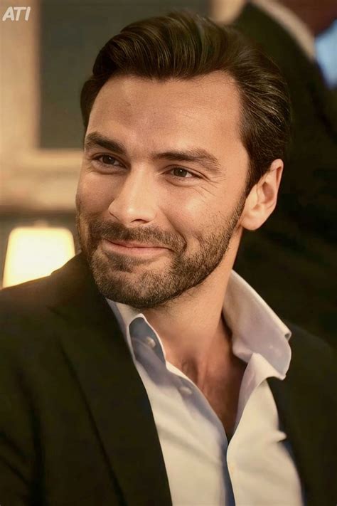 Épinglé par Dulce Rendon sur All Things Aidan Turner