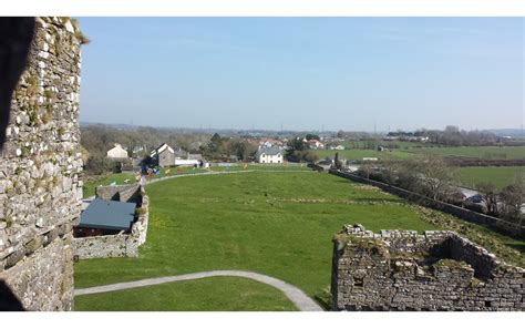 Carew Castle Info | Dyfed, Wales