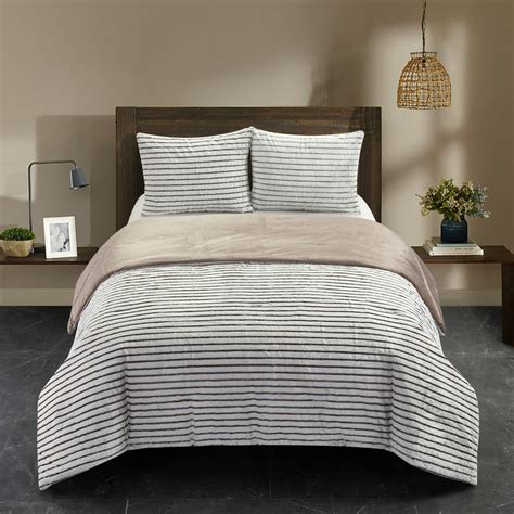 Dearfoams Drydon Faux Fur 3 Piece Reversible Comforter Set Taupe Full Queen