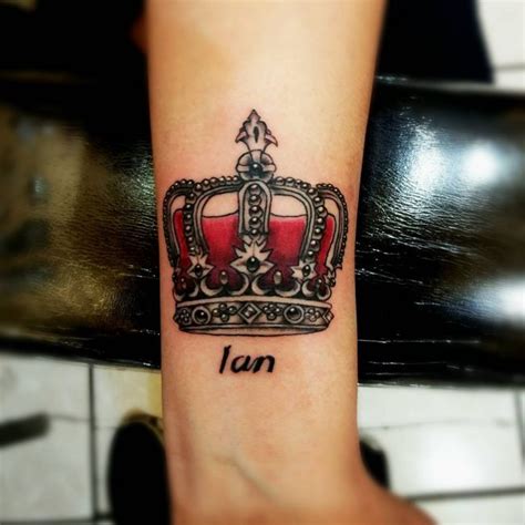 55 Best King And Queen Crown Tattoo - Designs & Meanings (2019)