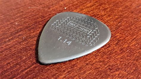 Jim Dunlop Max Grip Mm Guitar Pick Review Youtube