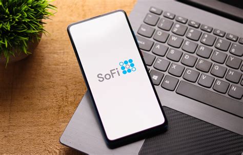 SoFi Earnings Huge Q3 Beat Puts SOFI Stock Back On Top