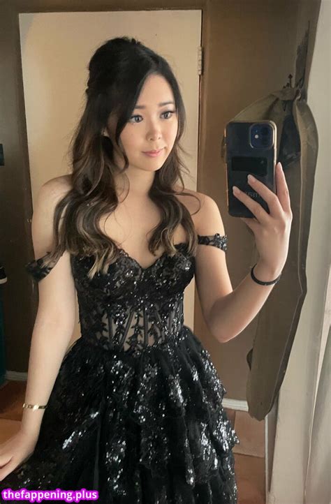 ExtraEmily Extra Emilay Extraemilyy Extremly Cute Nude OnlyFans Photo The Fappening