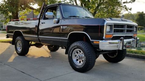 Dodge Ram W 250 4x4 12 Valve Cummins 2500 W250 First Gen Diesel 41k