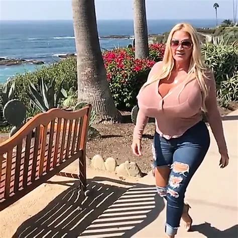 Strolling With A View Big Tits Porn XHamster
