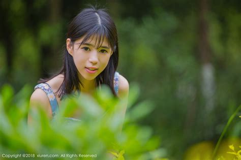 XiuRen秀人网 No 1094 嫩模艾栗栗性感学生制服半脱黑色蕾丝内衣秀美胸迷人写真50P ia 1200000207 Porn Pic