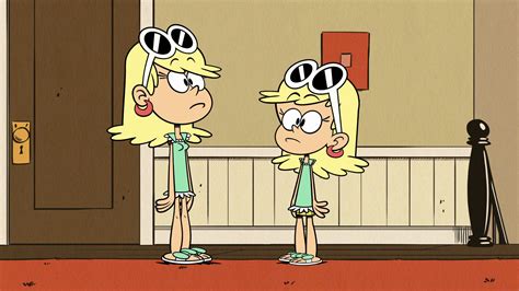 Luan Loud Dressed As Leni Runs Into Leni Loud House Characters The Loud House Fanart The