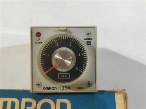 Omron H3BA-305 Timer Quelle 24VDC Kontakt 5A 250VAC Resistiv Ladung ...