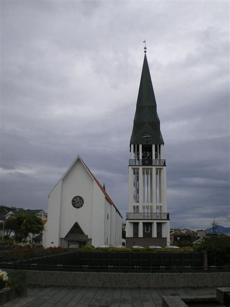 Molde cathedral by Julie-R on DeviantArt