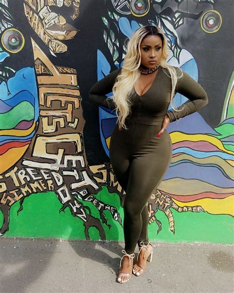 #BootyWerk: Yanique “Curvy Diva” Barrett Twerking Compilation