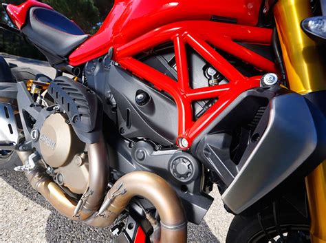 Power Naked Bikes Im Vergleichstest MOTORRADonline De