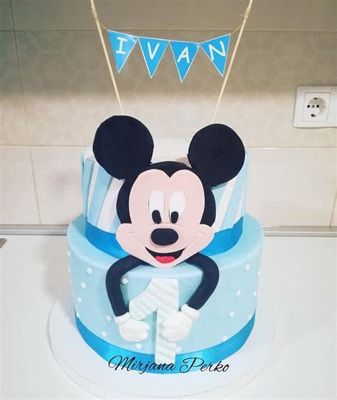 Mickey Mouse Cake Decorated Cake By Tortebymirjana CakesDecor