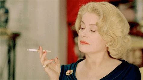 Pin Di Wanda Yael Su Catherine Deneuve