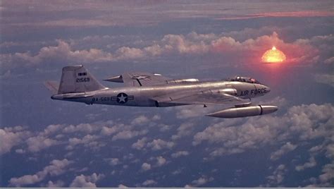 B B Observing A Nuclear Test During Operation Redwing Bikini Atoll