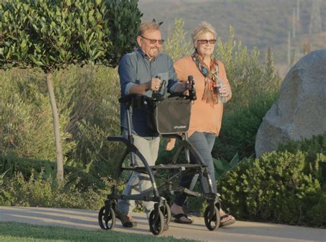 Best Upright Walker For Tall Seniors 2022 AgelessMotion