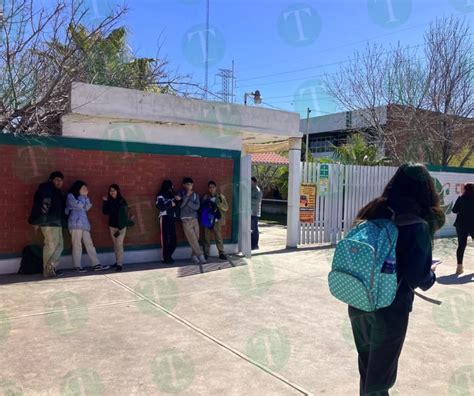 Docentes Del Cecytec Sur Se Manifiestan Estudiantes Se Quedan