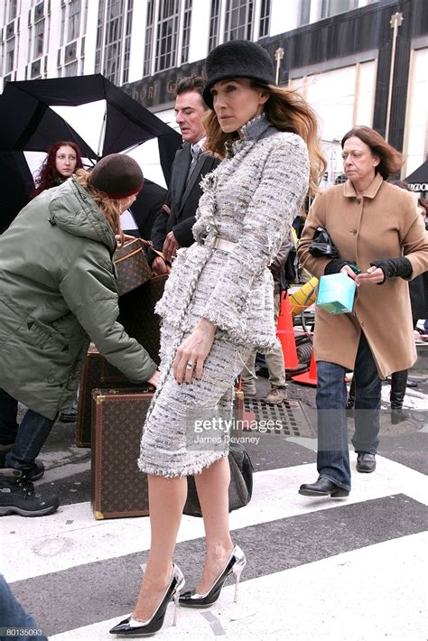 Sarah Jessica Parker R Annie Leibowitzs Vogue Sex And The City Photo Shoot March Star
