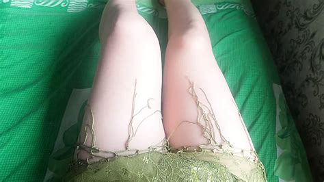 Sexy Desert Dancer Dress On White Cute Legs Smooth Skin Shemale Ladyboy Ladyboy Porn XHamster