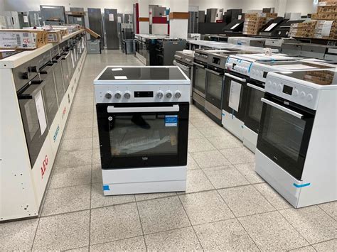 Beko FSM67320GWS Freistehender Elektroherd, 60cm B WARE in ...