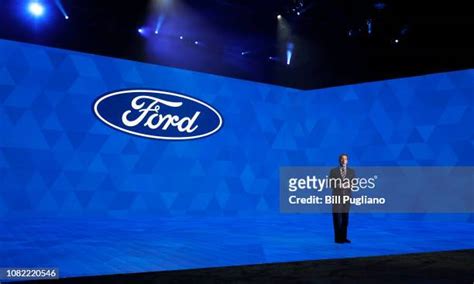 Bill Ford Photos And Premium High Res Pictures Getty Images