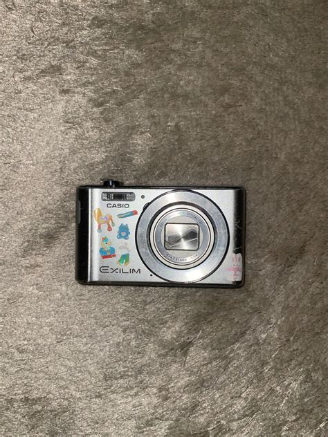 Casio Exilim Digital Camera, Photography, Cameras on Carousell