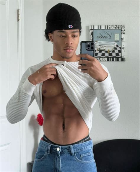 Hot Black Guys Fine Black Men Gorgeous Black Men Handsome Black Men Just Beautiful Men