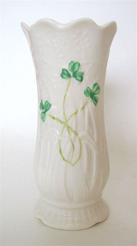 Irish Porcelain Shamrock Vase Belleek Signed 4 Inches Model 2071 Ebay