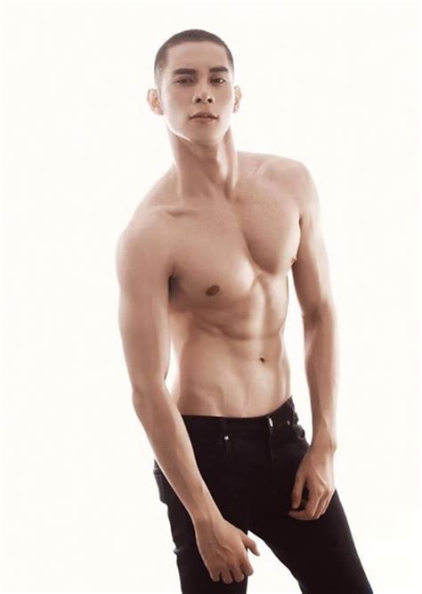 Đọ thân hình cực chuẩn của các hot boy nhà bác Đãng
