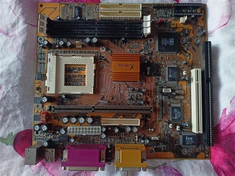 Základní deska Socket 370 + Slot 1 | Aukro