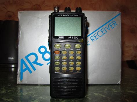 VRTP -> Широкополосный радиоприемник AOR 8200 Mk 3