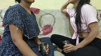 Dos Amigas Desi Llamaron A Su Novio Y Tuvieron Sexo Parte XVIDEOS