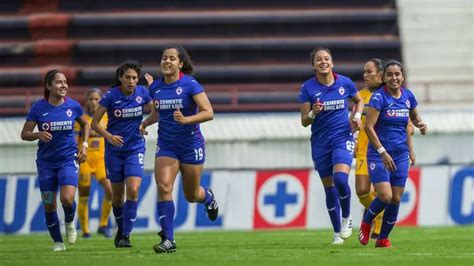 Cruz Azul Femenil Busca Romper El Maleficio Sin Liguilla Con Nuevo DT