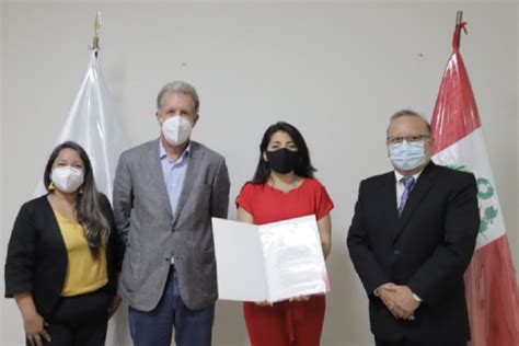 Lambayeque Arcc Firma Contrato Para Ejecutar Obras En Los R Os La