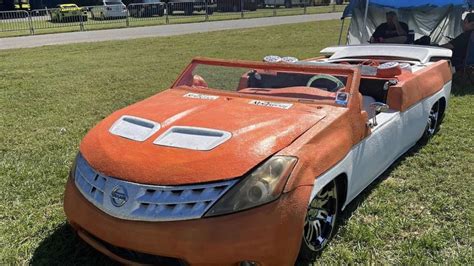 Nissan Hardbody: No Top, Doors, Murano Fascia and Cadillac Rear: Dare ...