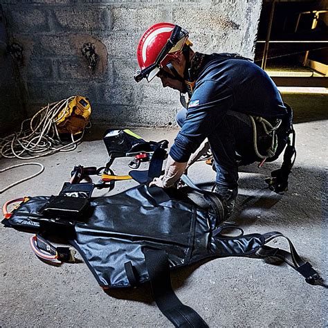 SKYLOTEC GmbH on LinkedIn: #skylotec #rescue #worksmart #confinedspace ...