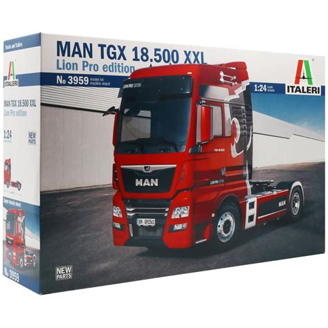 Italeri MAN TGX 18 500 XXL Truck Lion Pro Edition Model Kit Scale 1 24