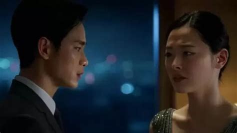 Kim Soo Hyun S Agency Dismisses Claims About Sulli S Nude Scene In Real Late Actress Was Well
