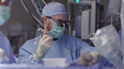 Surgeons Complete Robotic Assisted Lung Transplant